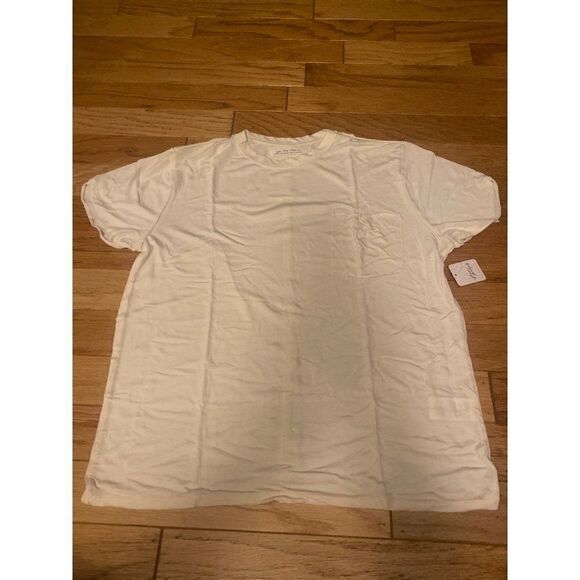 NWT We the Free, Vella Tee, white swan, front pocket short sleeve shirt sz large - Picture 1 of 8